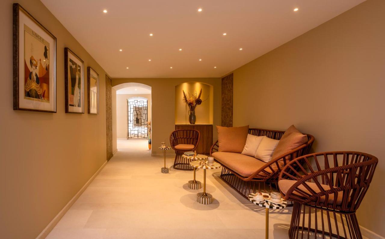 Hotel Byblos Сен Тропе Екстериор снимка